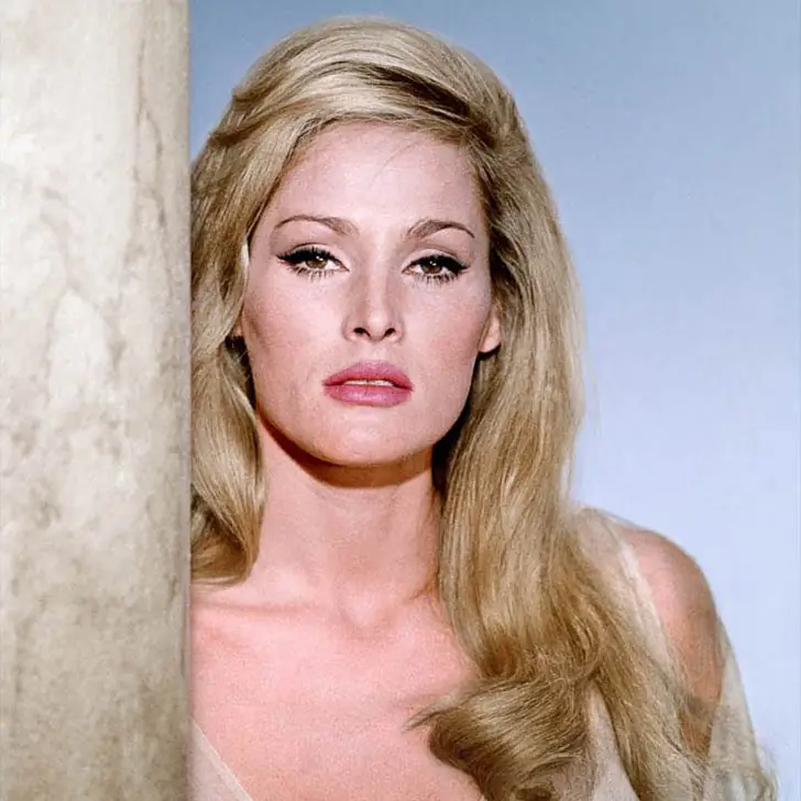 Ursula Andress