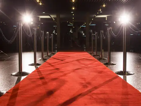Ces robes de tapis rouges que des stars ont déniché elles-mêmes