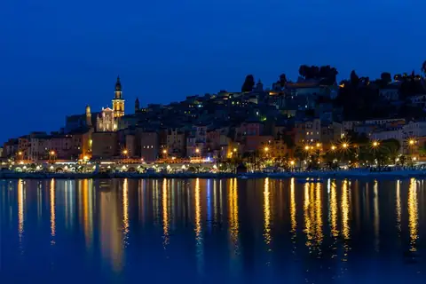 Les Incontournables de la Côte d’Azur : Un Voyage au Cœur du Luxe et de la Culture
