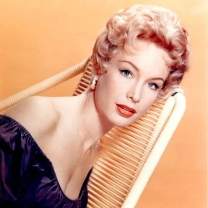Barbara Eden