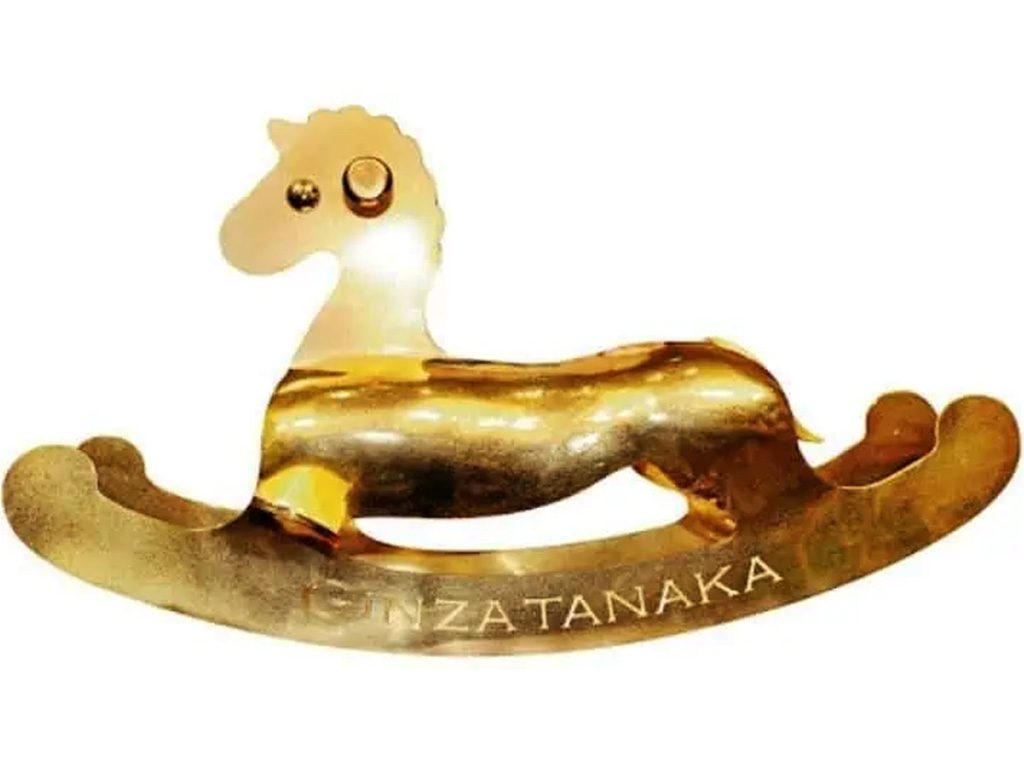 Cheval à bascule de Ginza Tanaka
